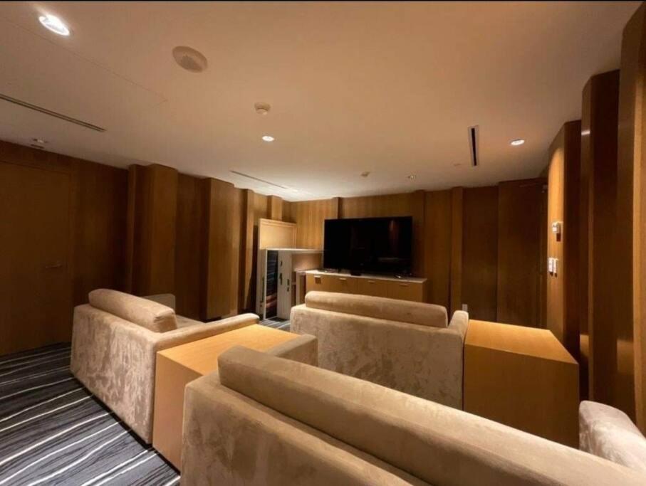 Cn Tower View With Free Parking, Pool, & More Amenities Toronto Exterior foto